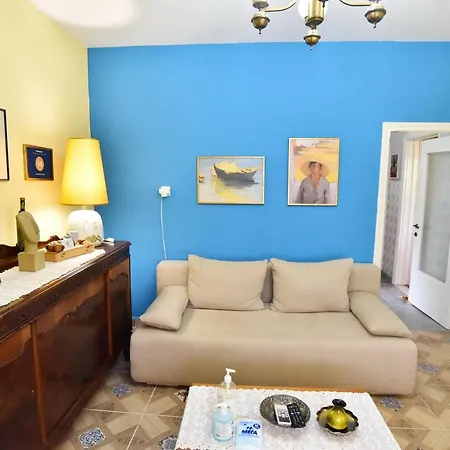 Xenophon House Holiday home