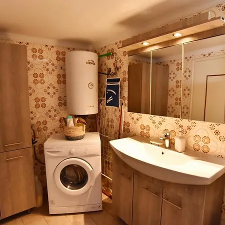 Holiday home Xenophon House *
