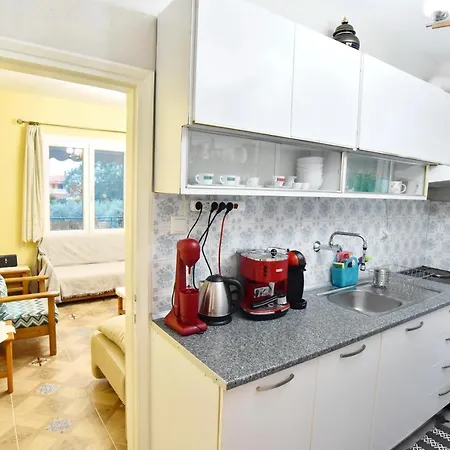 Xenophon House Semesterbostad PalaiónTsiflíkion